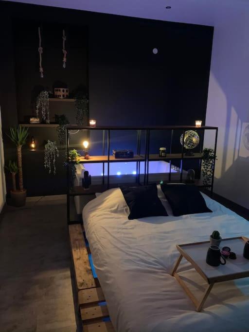 Appartement Spa - Nahleo Industriel Dole Bagian luar foto